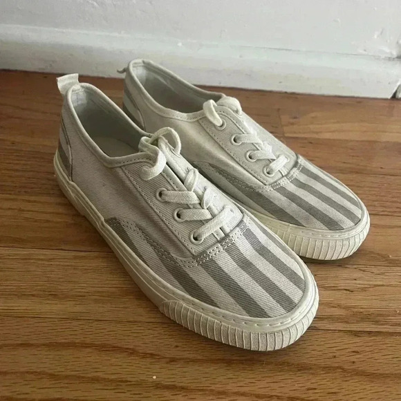 Zara Unisex Striped Sneakers size 2.5 - Picture 1 of 5